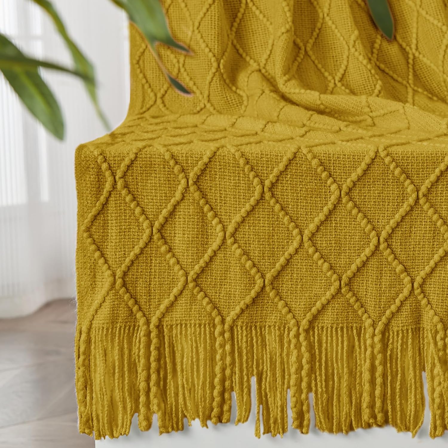 inhand Throw Blanket for Couch Bed,Chunky Chenille Woven Soft Blankets with Tassels, Cozy Boho Farmhouse Fall Winter Decor,Warm for Women,60"x80",Extra Thick-Off White